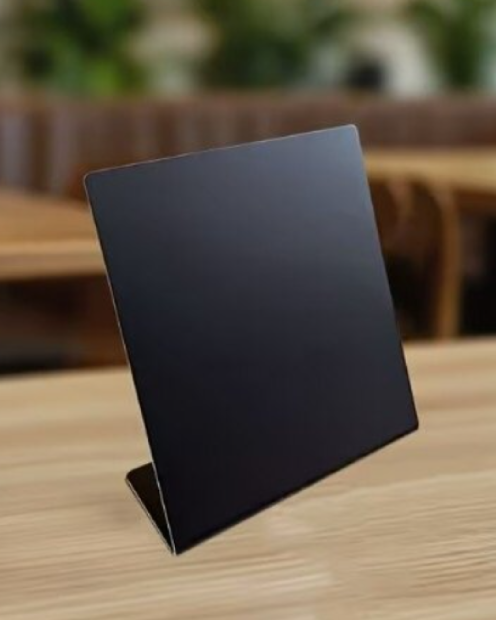 NFC bordje L-vorm groot - mat zwart